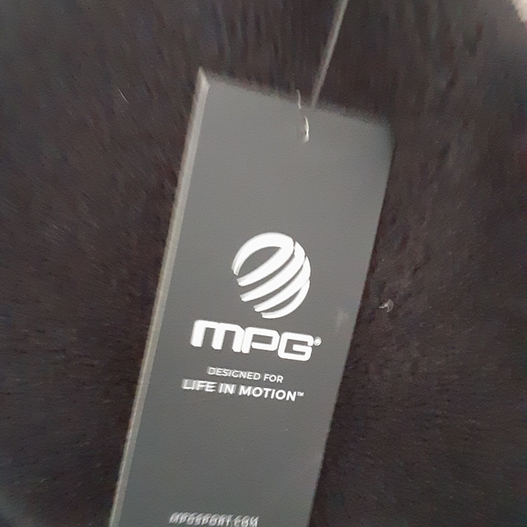 Long vest - Picture 2 of 3